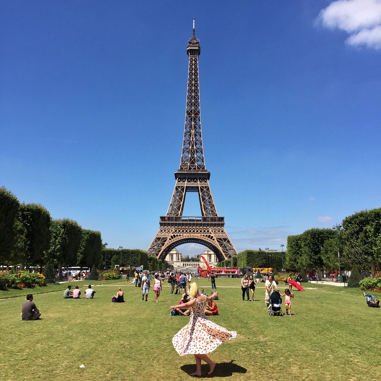Eiffel Tower Picnic Paris Abstract Heaven